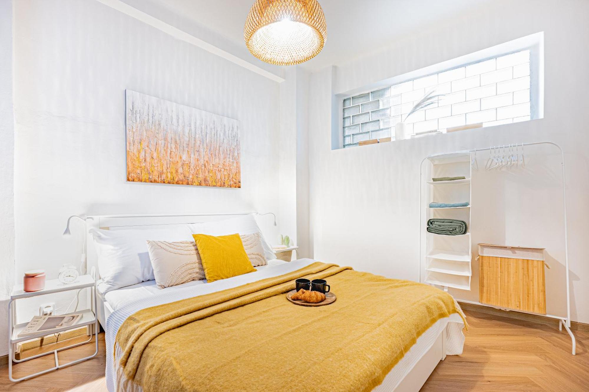 Days - 1bdr - Netflix - Near River Apartment *